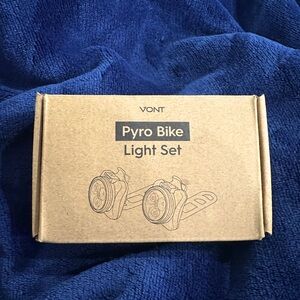 Vont 'Pyro' Bike Light Set, USB Rechargeable, Super Bright Bicycle Light
